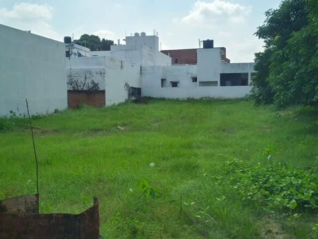 1300 Sq.Ft. Plot in Indira Nagar Lucknow Listing ID: #10249