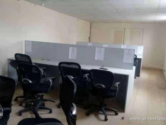 1300 sqfit office rent inthe 24/7 commercial building at main shahr e karachi shahra e faisal id 12008