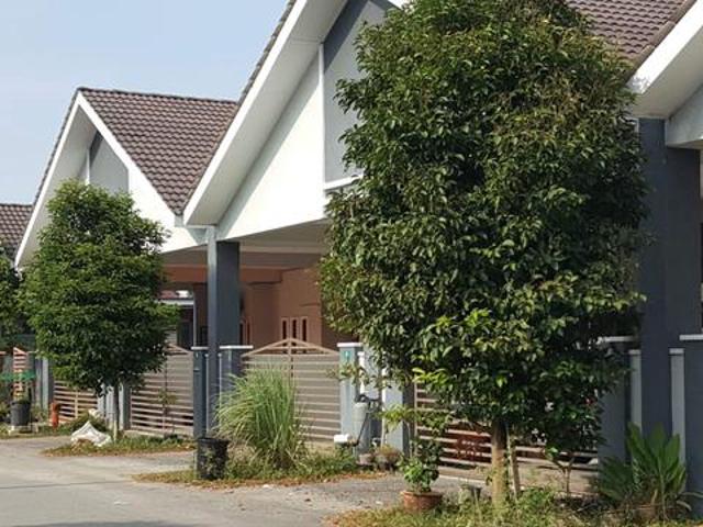1300sf FREEHOLD single NON BUMI TMN KAMUNTING MUTIARA KMTG
