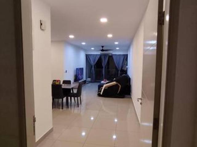 1300sf high floor FF Akoya resi mutiara heights kajang