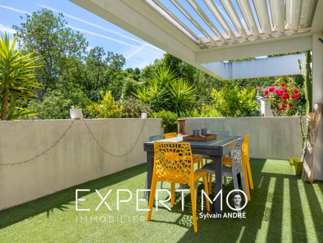 13013 T4 Dernier étage avec Terrasse de 52m2 et Double Garag