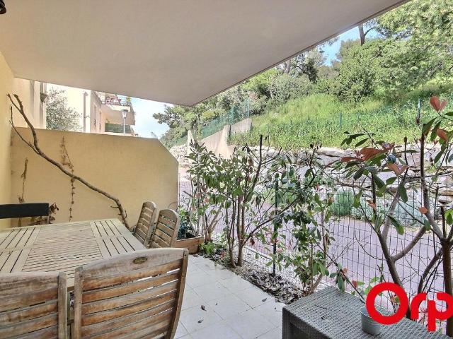13012 Appartement Marseille 2 pièce s 33 m2+ PARKING