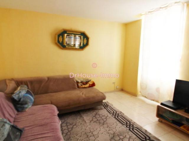 13015 T3 de 55 m² vendu avec locataire