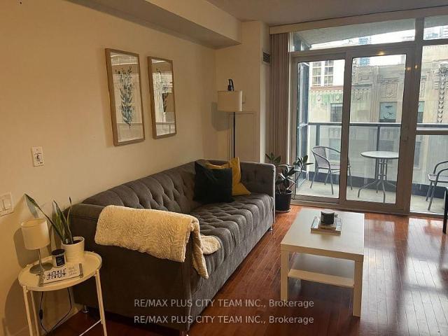 1302 21 Carlton Street, Toronto | 2Beds/2Bath, Condo, $3,000/mo | Condos. Ca