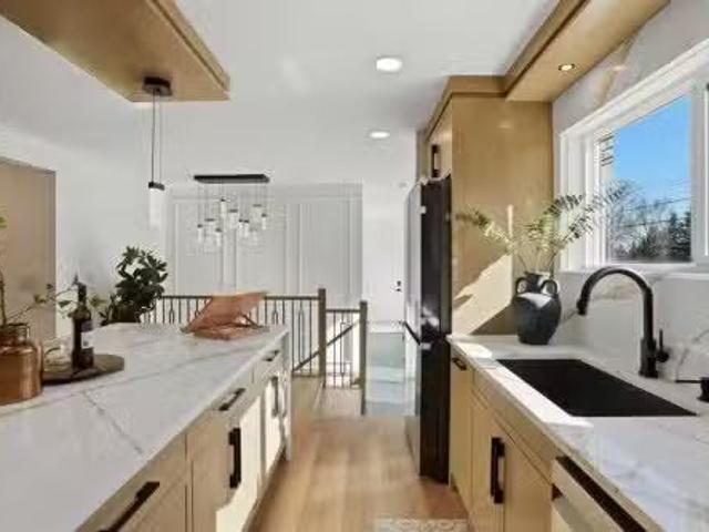 1303 87 Avenue Sw, Calgary, AB, T2V 0W2 house for sale List.