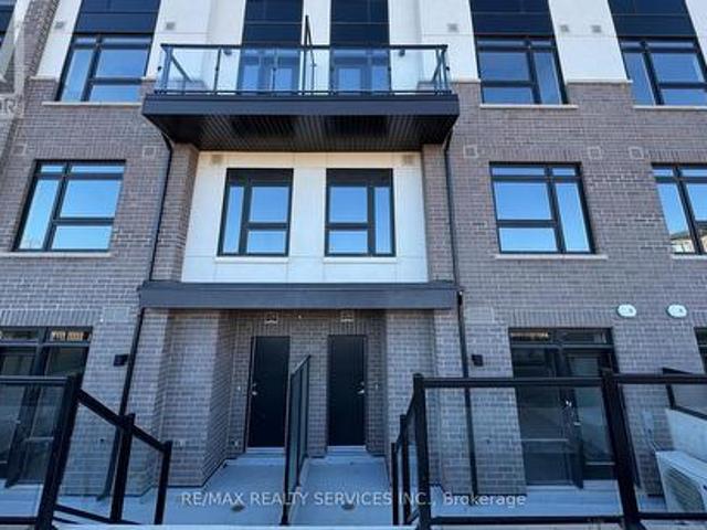130 1 Rose Way, Milton, ON, L9T 7E7 townhouse for sale | Listing ID W12065 | Royal LePage