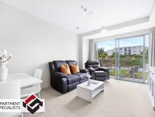 130 Anzac Street, Takapuna, North Shore City