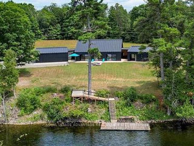 130 Blair Poole Farm Lane, Tay Valley, ON, K7H 3C7 Luxury House for sale | Listing ID X12282 | Royal LePage Carriage Trade Luxury Properties