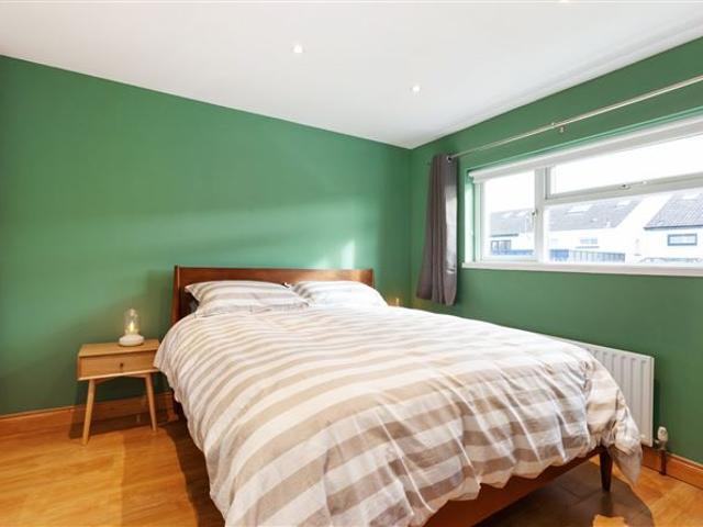 130 Briarwood Park, Mulhuddart, Dublin 15 DNG Castleknock 4905 MyHome. Ie Residential