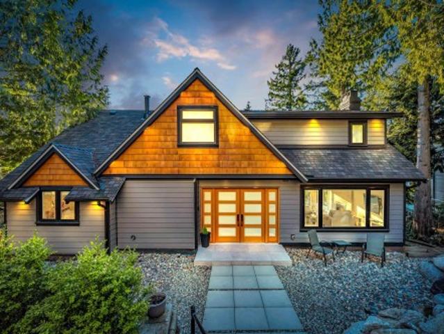 130 Oceanview Place, Lions Bay, BC, V0N 2E0 house for sale | Listing ID R3139 | Royal LePage