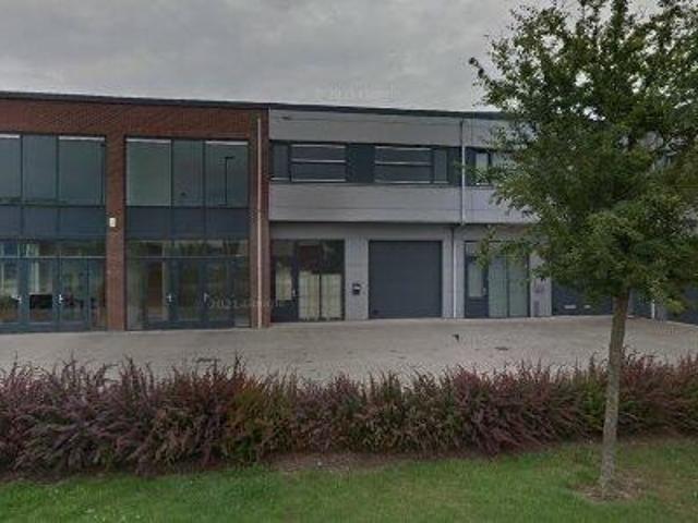 130 m2 office space for rent in Overbetuwe