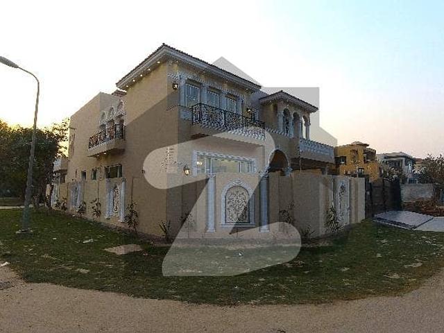 130ft Main Road 7 Beds With Basement Brand New Spanish House For Sale In DHA Phase 8 Ex Air Avenue