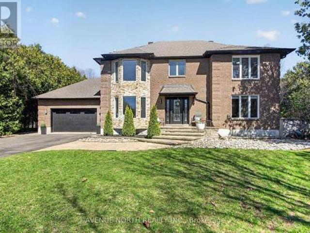 1317 Cornfield Crescent, Ottawa, ON, K4P 1B5 house for sale | Listing ID X13060 | Royal LePage