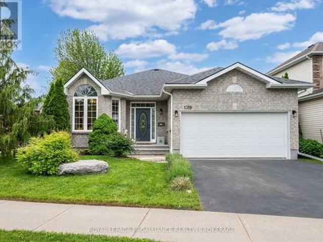 1319 Waterside Way, Kingston. East Incl Barret Crt, ON, K7K 7J8 house for sale | Listing ID X13451 | Royal LePage