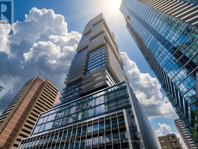 1310 55 Charles Street E, Toronto, ON, M4Y 1S9 condo for sale | Listing ID C13051 | Royal LePage