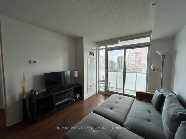 1310 5 Yonge Street, North York | 1+1Beds/1Bath, Condo, $2,300/mo | Condos. Ca