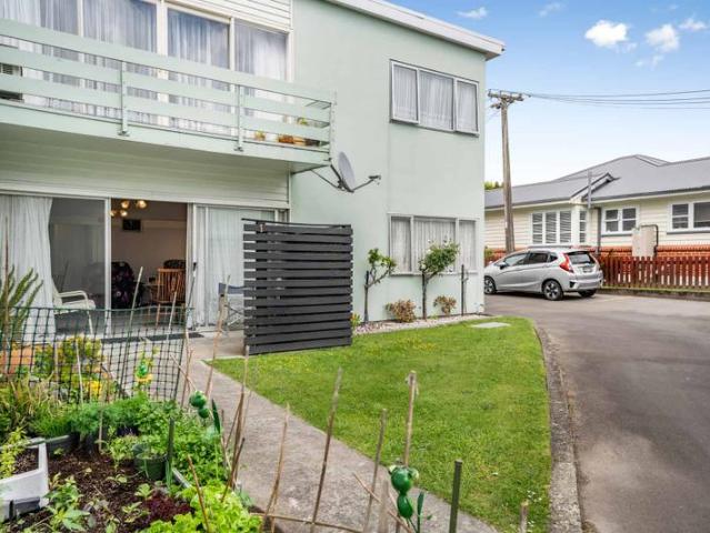 1/31 33 Gordon Street, Avalon, Lower Hutt City For Sale