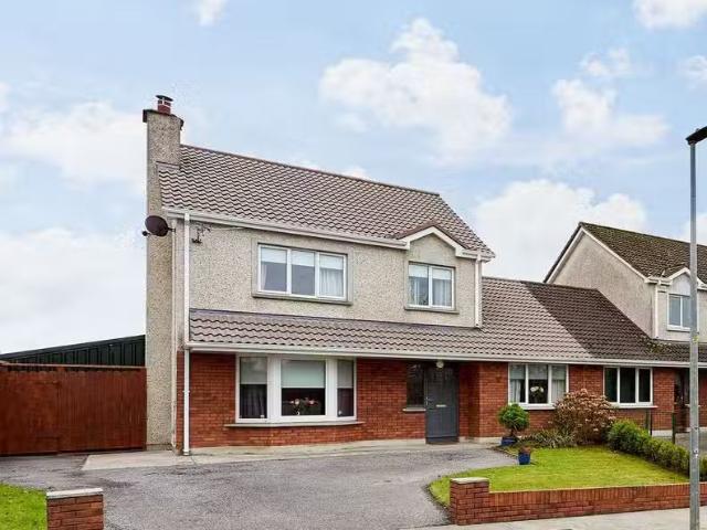 131 College Hill, Mullingar, Co. Westmeath, N91X7Y2 is for sale