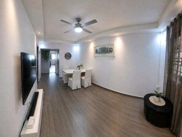 131 Cashew Road HDB Apartment For Rent, $3,300, 2 Bed 2 Bath 786 sqft $4.20 psf