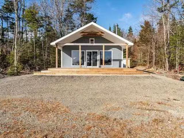 131 Bartlett Lake Lane, Grosses Coques, NS, B0W 1M0 recreati.