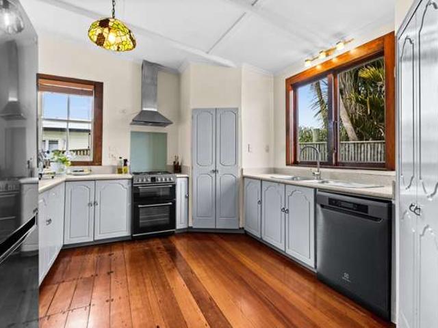 131 Frederick Street East, Mayfair, Hastings