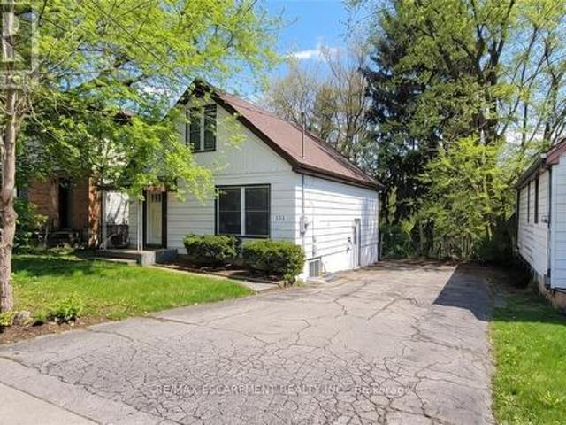 131 Leland Street, Hamilton, ON, L8S 3A3 house for sale | Listing ID X13452 | Royal LePage