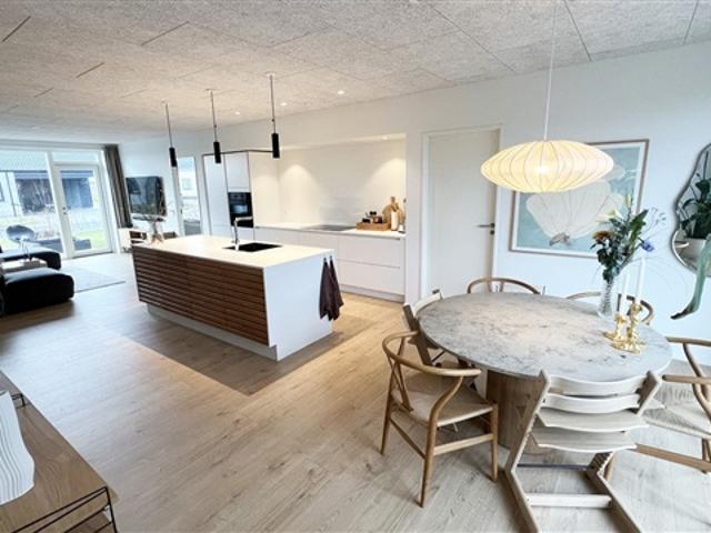 131 m2 lejlighed med altan/terrasse, Kolding, Vejle