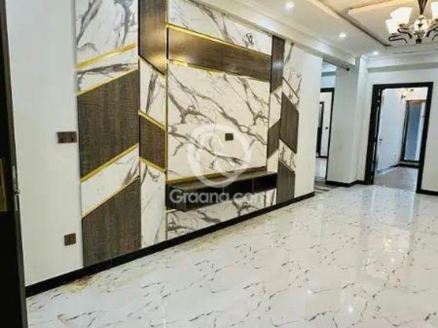 1325 Ft² Flat for Sale