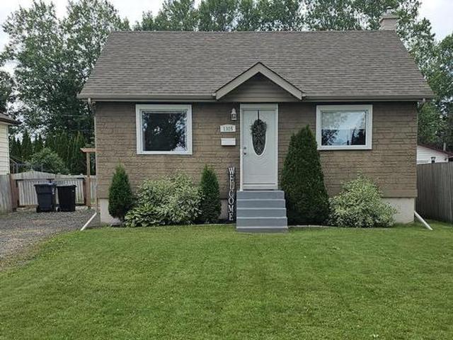 1325 Wallbridge Avenue, Thunder Bay, ON, P7E 3K7 house for sale | Listing ID TB2602 | Royal LePage