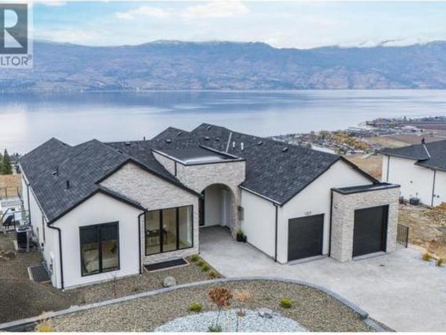 1327 Vineyard Drive, West Kelowna, BC, V4T 3H9 house for sale | Listing ID 10385 | Royal LePage