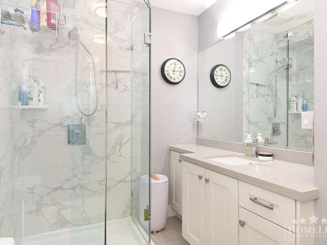 1321 Fir St 3 Bedroom Apartment for Rent at 1321 Fir St, White Rock, BC V4B 4B3