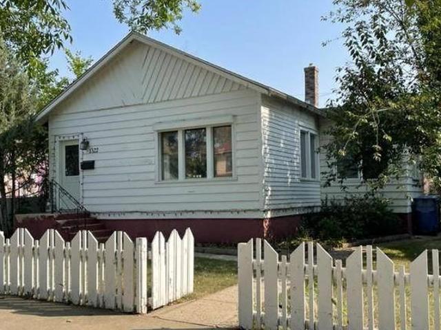 1322 96th STREET North Battleford SK S9A 0L9 For Sale