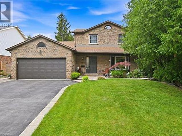 132 Hampton Heath Road, Burlington, ON, L7L 4N9 house for sale | Listing ID 40849 | Royal LePage