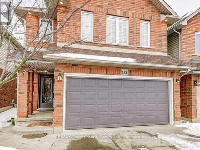 132 Thoroughbred Boulevard, Hamilton Ancaster, ON, L9K 1N2 house for sale | Listing ID X11971 | Royal LePage