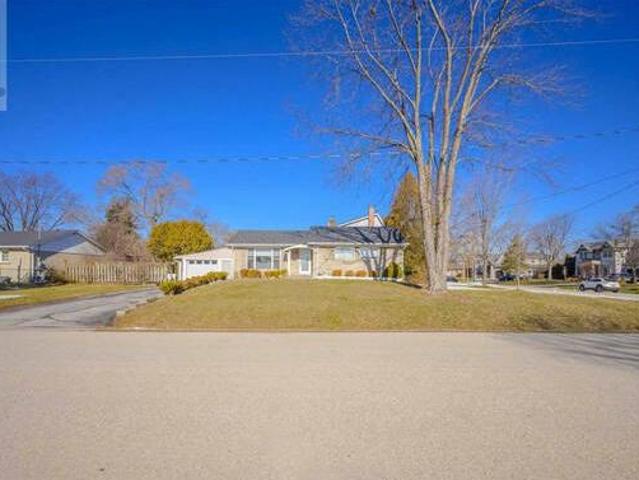 1335 TANSLEY DR Oakville Ontario