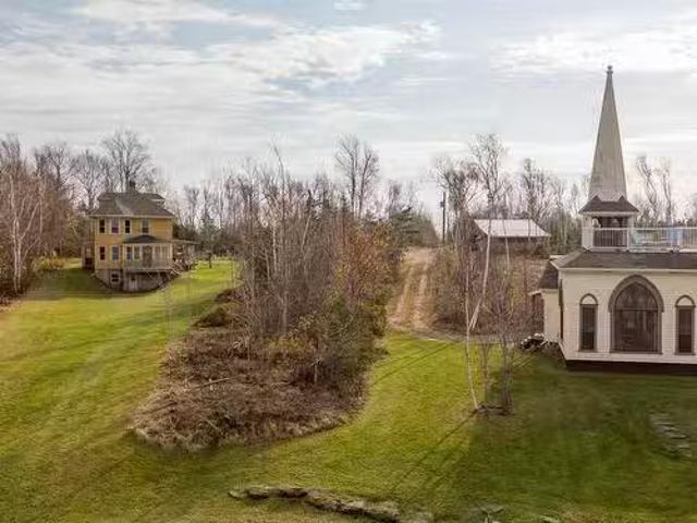 1336 Point Prim Road, Point Prim, PE, C0A 1A0 Luxury House f.