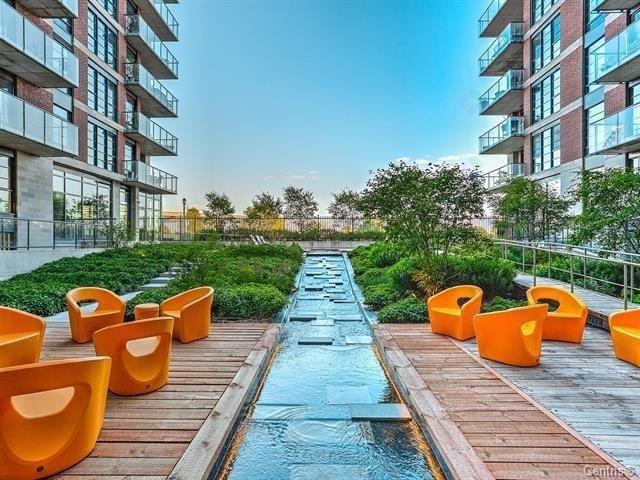 1330 Rue Olier
