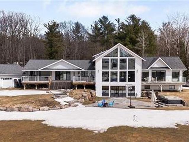 1331 South Monck Drive, Bracebridge, ON, P1L 1W8 house for sale | Listing ID 40715 | Royal LePage