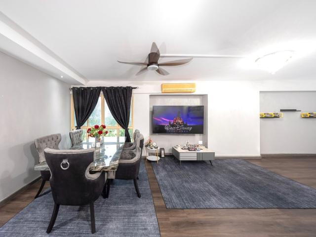 133 Edgedale Plains HDB Apartment For Sale, $618,000, 3 Bed 2 Bath 1,194 sqft $518.00 psf