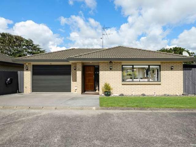 133 Hillside Road, Papatoetoe, Manukau City