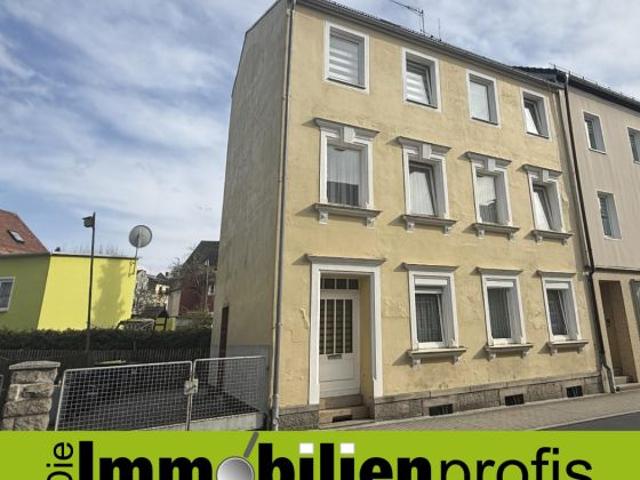 1345 Rehau: Stadthaus zur Selbstnutzung oder Vermietung