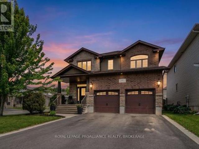 1342 Atkinson Street, Kingston City Northwest, ON, K7P 0J2 house for sale | Listing ID X13478 | Royal LePage