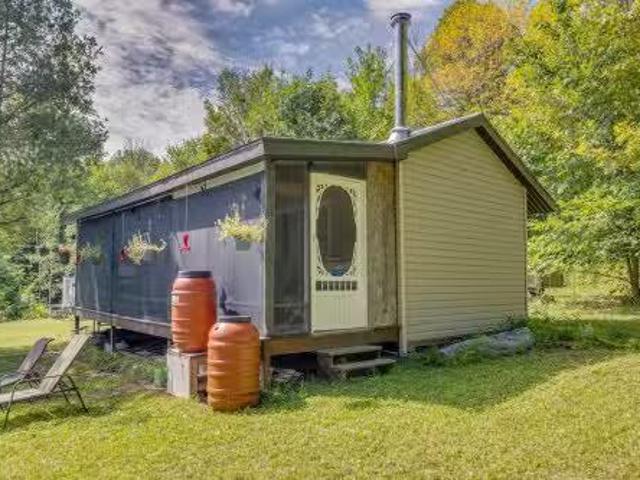 134 2E Avenue Belleville, Sainte Mélanie, QC, J0K 3A0 house.