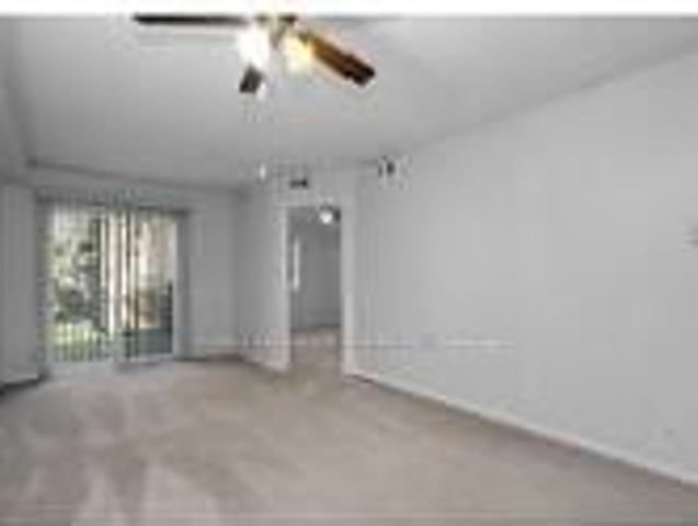 134 85 Bristol Road E, Mississauga | 2Beds/1Bath, Townhouse, $429,000 | Condos. Ca