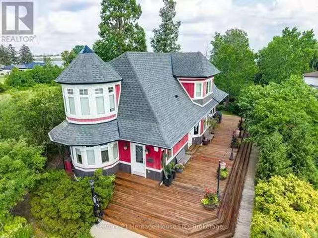134 Albany Street, Fort Erie Lakeshore, ON, L2A 1L6 house.