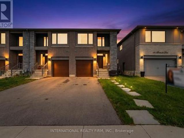134 Bedrock Drive, Hamilton, ON, L8J 0K6 house for sale | Listing ID X13504 | Royal LePage
