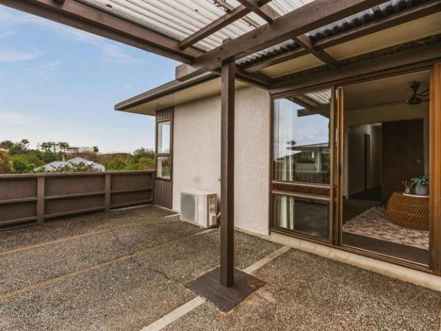 1/34 Busby Hill, Havelock North, Hastings