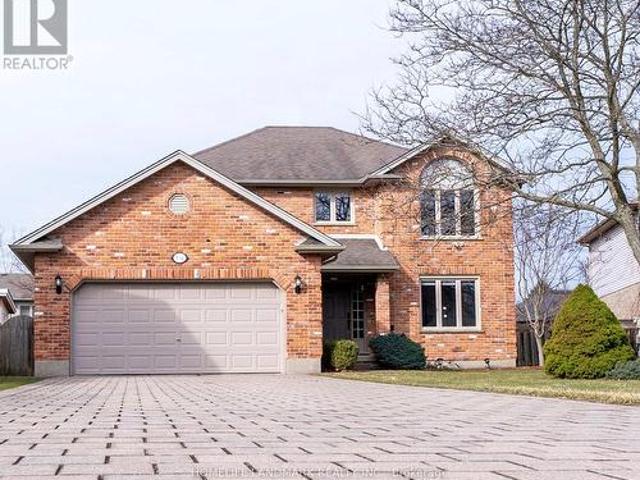 134 Moraine Court, London North, ON, N6G 4Z1 house for sale | Listing ID X13144 | Royal LePage