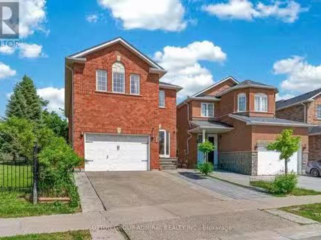 134 Purcell Crescent, Vaughan, ON, L6A 3C6 house for sale L.