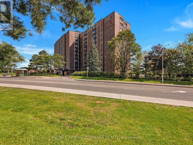 1356 Meadowlands Drive East #309 Ottawa, ON K2E6K6